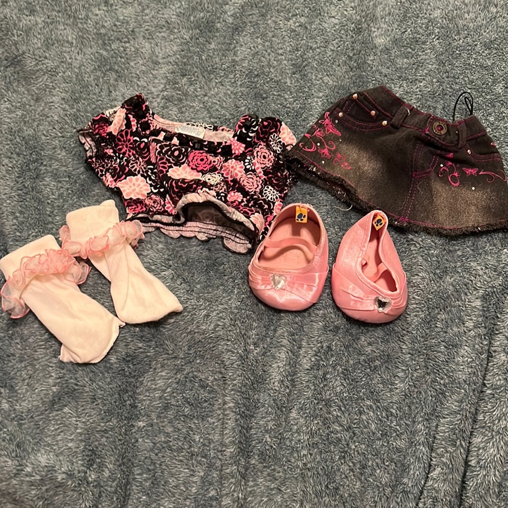 Build-a-bear outfit